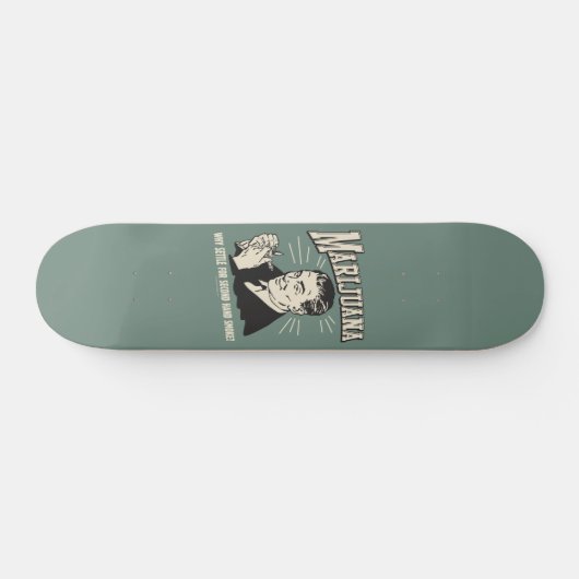 Marijuana: Siedle 2. Hand Rauch Skateboard (Horizontal)