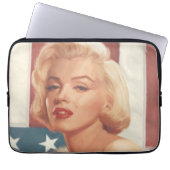 Marilyn-Flagge Laptopschutzhülle (Vorderseite)