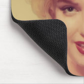 Marilyn in Schwarz Mousepad (Ecke)