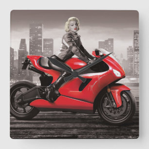 Marilyn Motorrad Quadratische Wanduhr