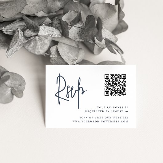 Marine | Modernes Script QR Code Wedding RSVP Begleitkarte