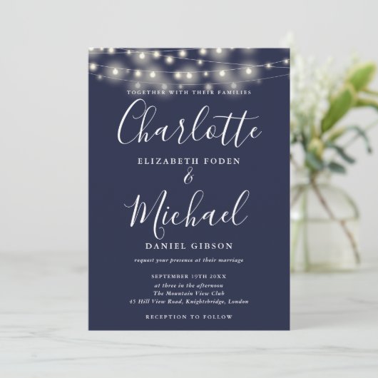Marineblaue Lichterkette Skript Foto-Hochzeit Einladung (Stehend Vorderseite)