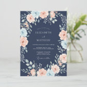 Marineblaue malerische Blumenhochzeit Einladung (Stehend Vorderseite)