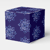 Marineblaue Schneeflocken Gefallenheitsboxen Geschenkschachtel (Vorderseite)