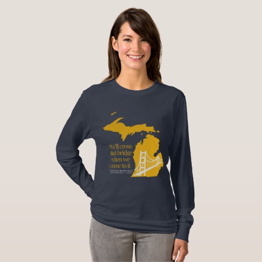 Marinebrücke und Yellos Langarm-Mackinac-Brücke t- T-Shirt (Vorne ganz)