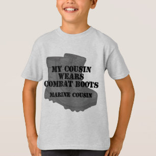 MarineCousin trägt COLUMBIUM T-Shirt