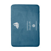 Marinematte und weißer Wasserhahn Badematte (Vorderseite Vertikal)