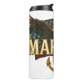 Marines mit Adler und Flagge Thermosbecher (Nach links gedreht)