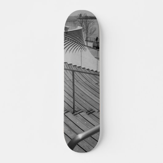 Marinetreppen Grayscale Skateboard (Vorne)