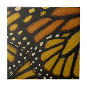 Mariposa Orange Gelber Monarch Schmetterlingsflüge Fliese