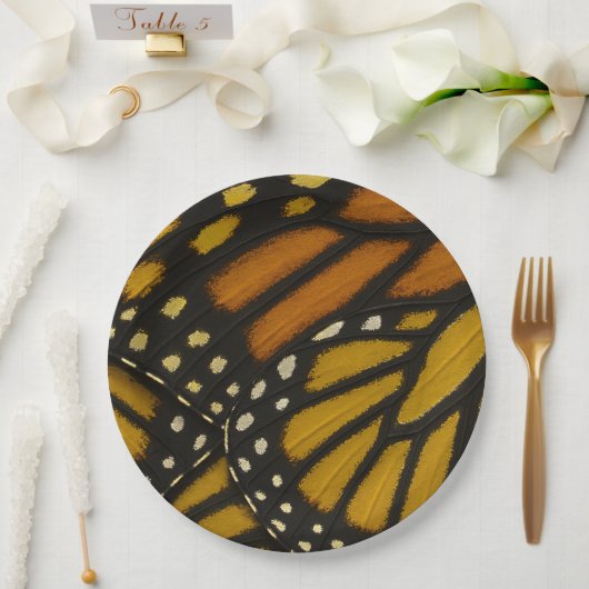 Mariposa Orange Yellow Monarch Butterfly Wing Pappteller (Hochzeit)