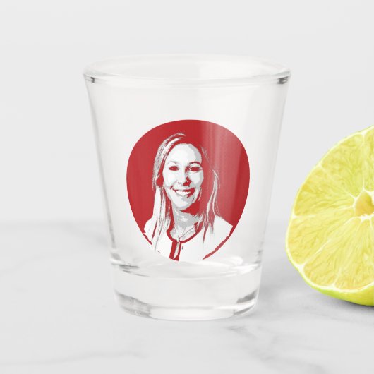 Marjorie Taylor Greene Schnapsglas (Vorderseite)