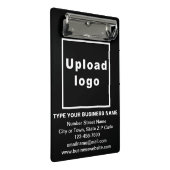 Markenbezeichnung auf der Black Mini-Zwischenablag Mini Klemmbrett (Schrägansicht)