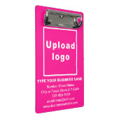 Markenbezeichnung auf der rosa Mini-Zwischenablage Mini Klemmbrett (Schrägansicht)