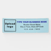 Markenbezeichnung auf hellblauer Banner (Horizontal)