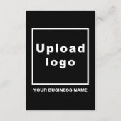 Markenbezeichnung auf schwarzer Flachkarte (Rückseite)