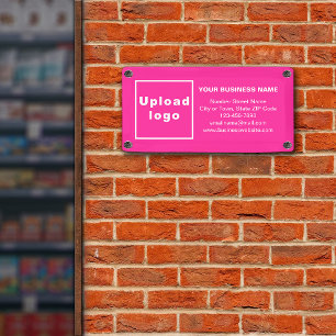 Markenbezeichnung auf Small Pink Banner