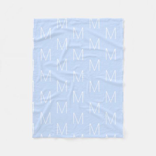 Markieren Sie den Anfangsbuchstaben des Monogramms Fleecedecke (Vorderseite)