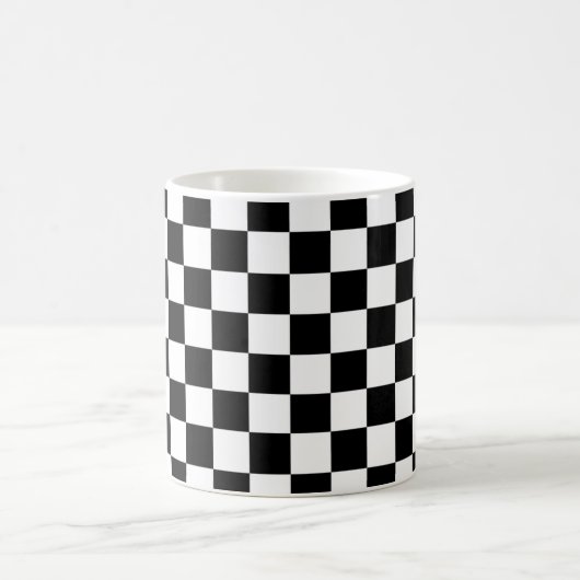Markierte Quadrate schwarz-weiß geometrischer Retr Kaffeetasse (Mittel)