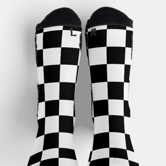 Markierte Quadrate schwarz-weiß geometrischer Retr Socken (Oben)