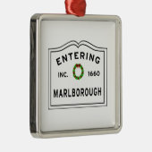Marlborough, MA Holiday Wreath Metal Ornament (Rechts)