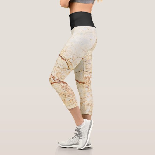 Marle und Black Capri Leggings (Links)