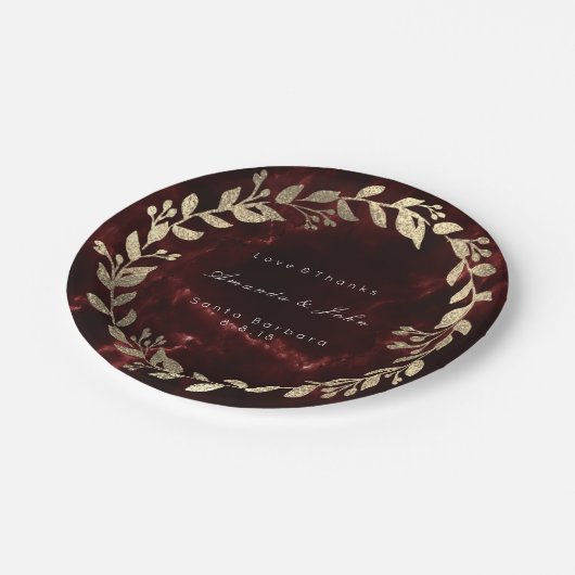Marmor Burgundy Gold Custom Floral Wreath Luxus Pappteller (Schrägansicht)