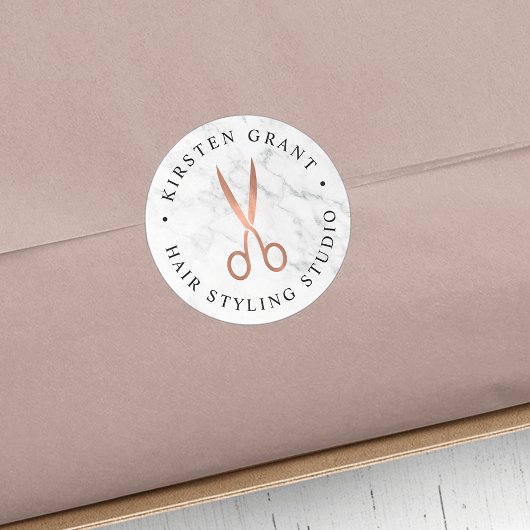Marmor- und Rose-Gold-Scheren-Salon-Logo Runder Aufkleber