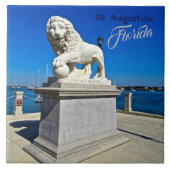 Marmorskulptur an der Brücke von Lions St. Augusti Fliese (Vorderseite)