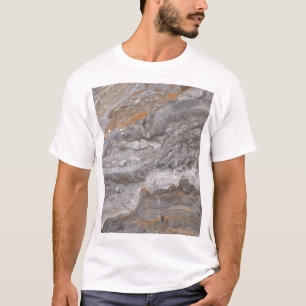 Marmortextur: Italienischer Kalkstein Elegance. T-Shirt