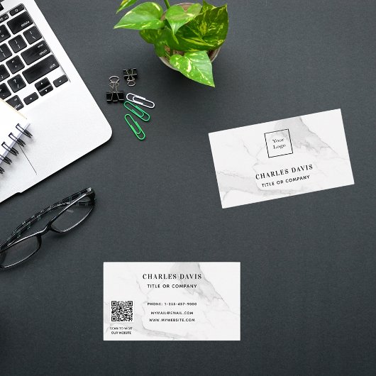 Marmorweißes, elegant-minimalistisches Qr-Logo Visitenkarte
