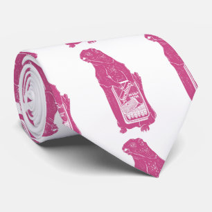 Marmot Groundhog frisst Sardinen Krawatte