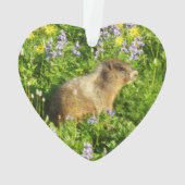 Marmot in den Wildblumen des Berges Rainier Ornament (Rückseite)