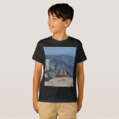 Marmot mit Blick auf den Halbkuppel von der Clouds T-Shirt (Vorne ganz)