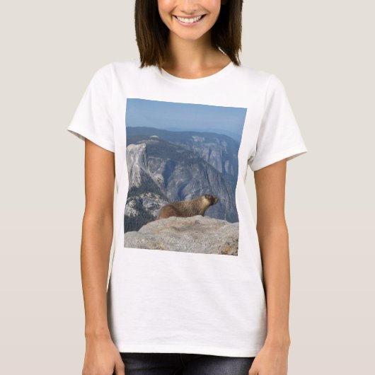 Marmot mit Blick auf den Halbkuppel von der Clouds T-Shirt (Vorderseite)