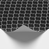 Marokkaner Quatrefoil Weiß auf schwarzem Geschenkpapier (Ecke)