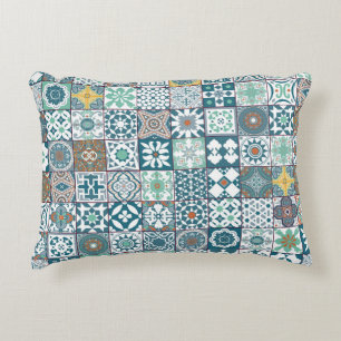 marokkanische Fliesen in Orange und Türkis Dekokissen