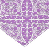 marokkanische Fliesen - violett und weiß Tischdecke (Schrägansicht)