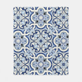 Marokkanische Fliesen: wunderschöne blaue Muster. Fleecedecke (Vorderseite)