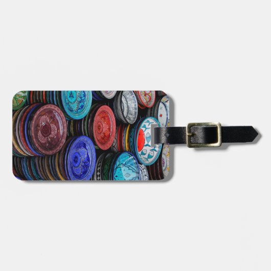 marokkanische Teller auf dem Markt Gepäckanhänger (Vorderseite horizontal)