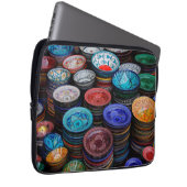 marokkanische Teller auf dem Markt Laptopschutzhülle (Vorne Rechts)