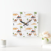 Marokkanischer Sahara-Zeltplatz Quadratische Wanduhr (Zuhause)