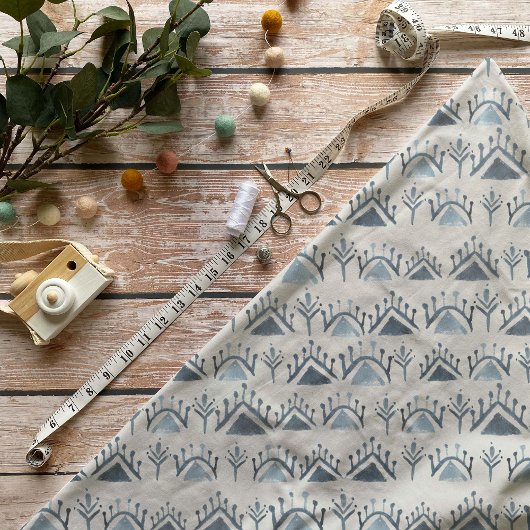 Marokkanisches Fliesenmuster in Blau und Weiß Stoff