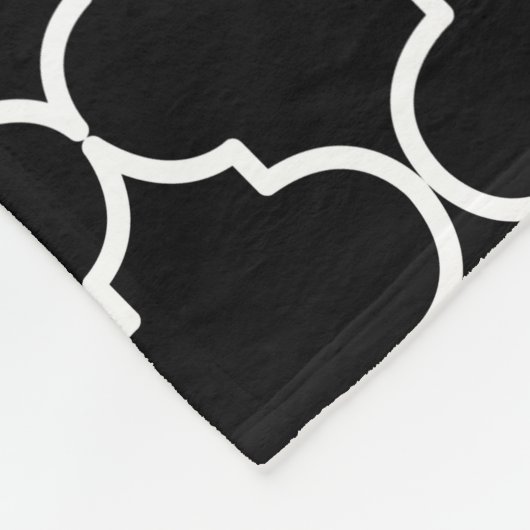 Marokkanisches Muster aus schwarzem und weißem Mit Fleecedecke (Ecke)