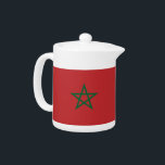 Marokko Flaggenteapot<br><div class="desc">Fügen Sie Ihrer Teezeit eine Touch marokkanischen Stolzes hinzu mit unserem exklusiven Teekessel mit marokkanischer Flagge! Dieser Teekessel, der mit viel Liebe zum Detail gestaltet wurde, ist mehr als nur ein funktioneller Gegenstand, er ist ein Feier des reichen marokkanischen Kulturerbes und des kulturellen Stolzes. Das lebendige Design zeigt die berühmte...</div>