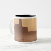 Marokko, Rabat, Leuchtturm bei Sonnenuntergang mit Zweifarbige Tasse (Vorderseite Links)