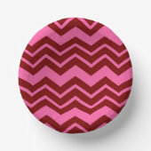 Marone Rot Pink Chevron Zickzack Design  Pappteller (Vorderseite)