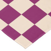 Maroon and beige checkerboard pattern tischdecke (Schrägansicht)