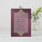 Maroon Art Deco Stil Geburtstagseinladung Einladung (Stehend Vorderseite)