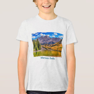 Maroon Bells in Aspen, Colorado Tri-Blend-Shirt Tri-Blend Shirt